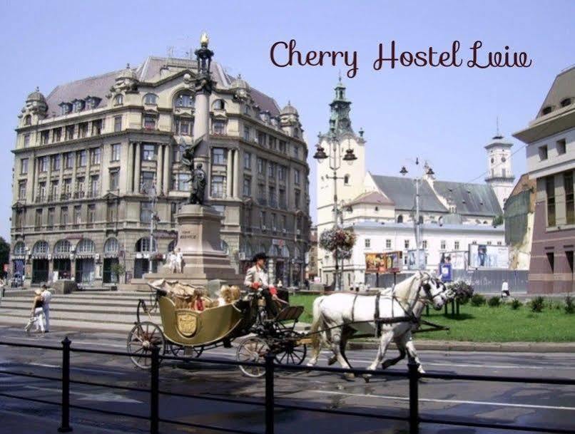 Cherry Hostel Lviv Bagian luar foto